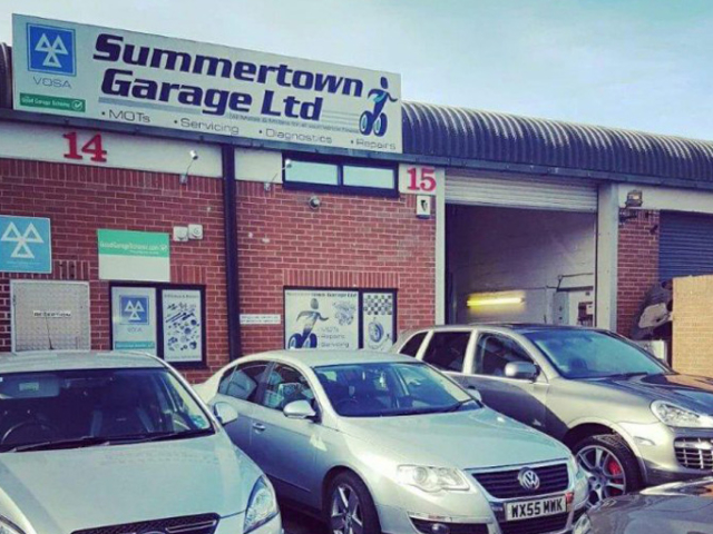 garages Bicester